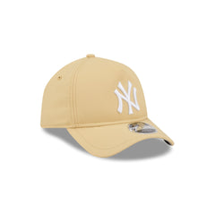 New York Yankees Beige 9FORTY APEX Snapback Hat