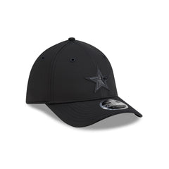 Dallas Cowboys 2026 Sideline Black 39THIRTY M-Crown Stretch Fit Hat