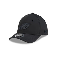 Philadelphia Eagles 2026 Sideline Black 39THIRTY M-Crown Stretch Fit Hat