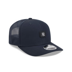 New York Yankees Mini Badge 9SEVENTY Trucker Hat